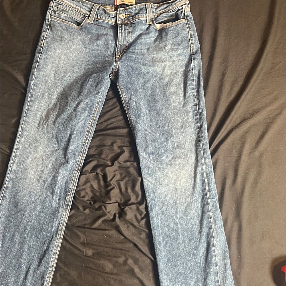 Levi’s 570 Straight Fit Denim Jeans Men’s Black Straight Fit Jeans Size 34x30